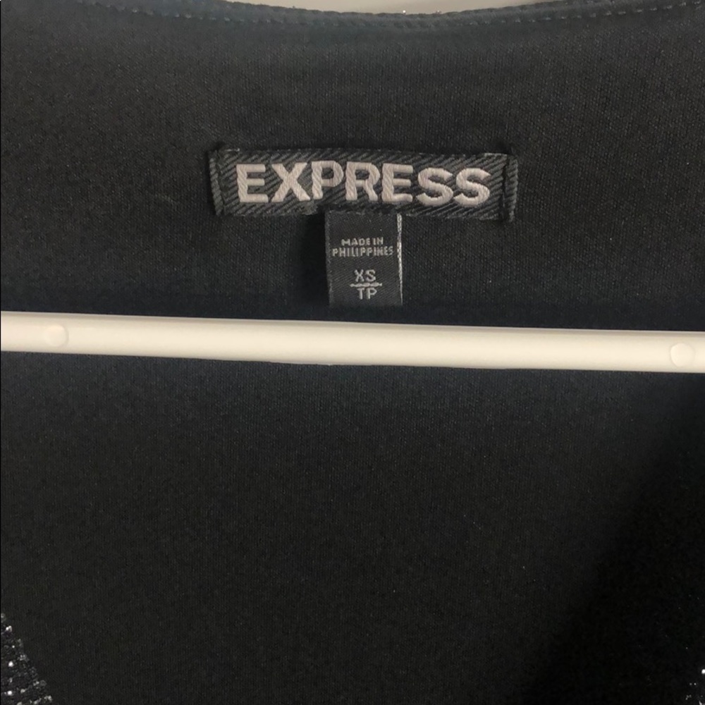 Express Dress - Picture 3 of 4